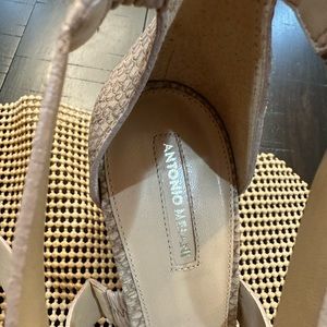 Antonio Melani 3” heels